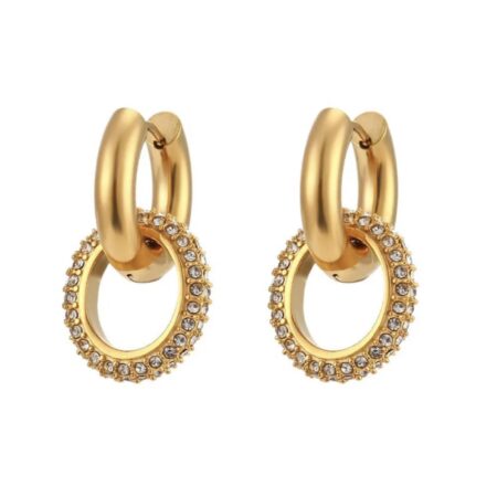 Lara hoops